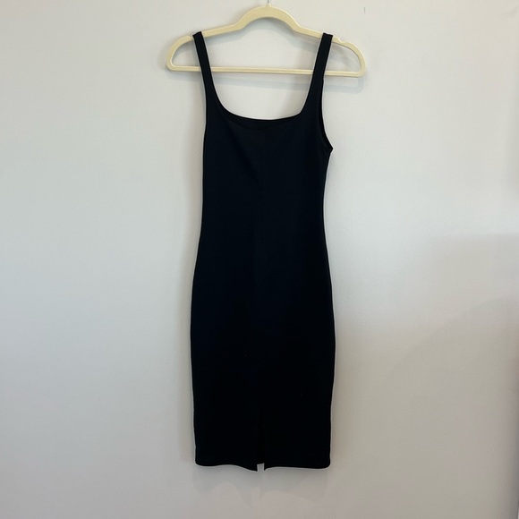 zara bodycon dress for women Zara Blue Ribbed Sleeveless Racerback Stretch Knit Mini Bodycon Tank Dress  Sz S main image 1